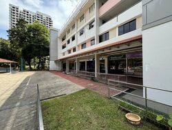 Clementi Avenue 2 Shopping Centre (D5), Shop House #570460471